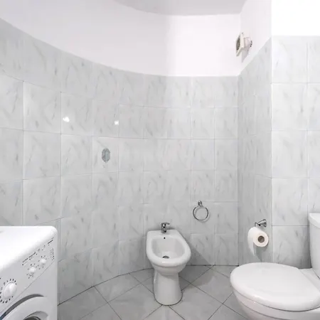 Three Bedroom Romantic Promenade * Durres