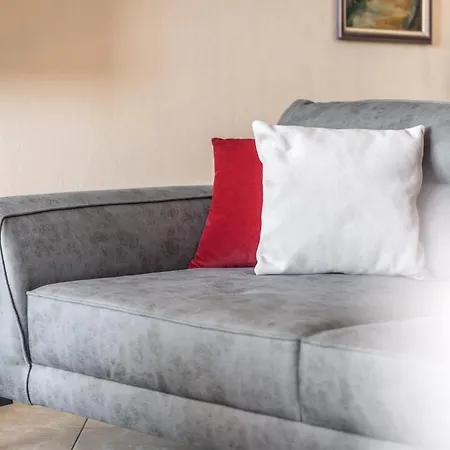 Three Bedroom Romantic Promenade