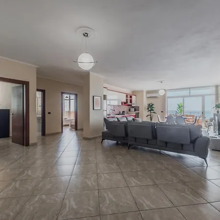 Three Bedroom Romantic Promenade