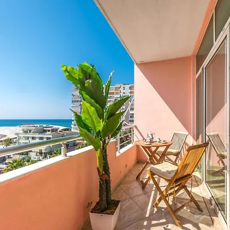 Three Bedroom Romantic Promenade * Durres